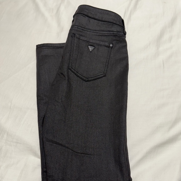 Guess-High Rise Skinny Coated Black Jeans Size 29 - Picture 1 of 3
